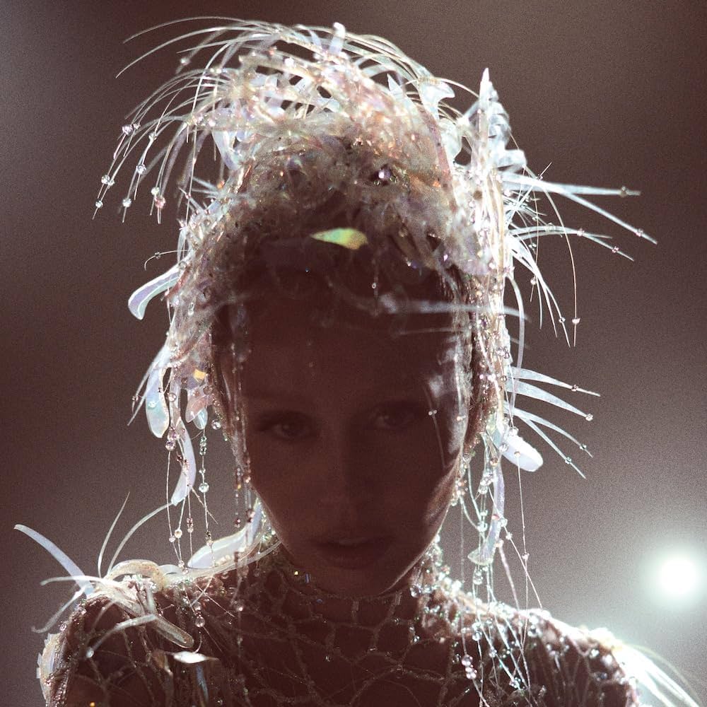 Miley Cyrus - Something Beautiful (Booklet)